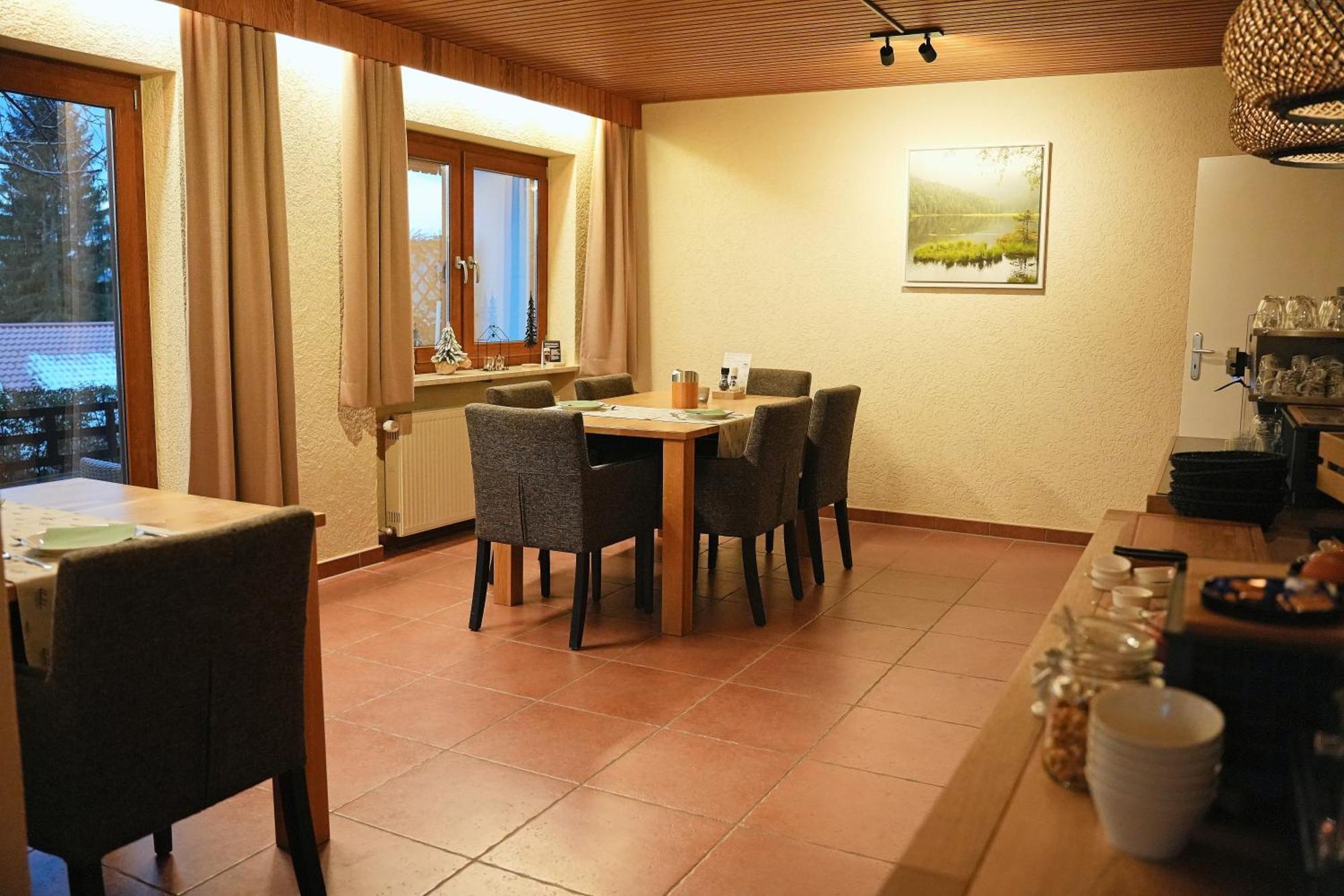 Landhaus Meine Auszeit โบเดนไมส์ ภายนอก รูปภาพ